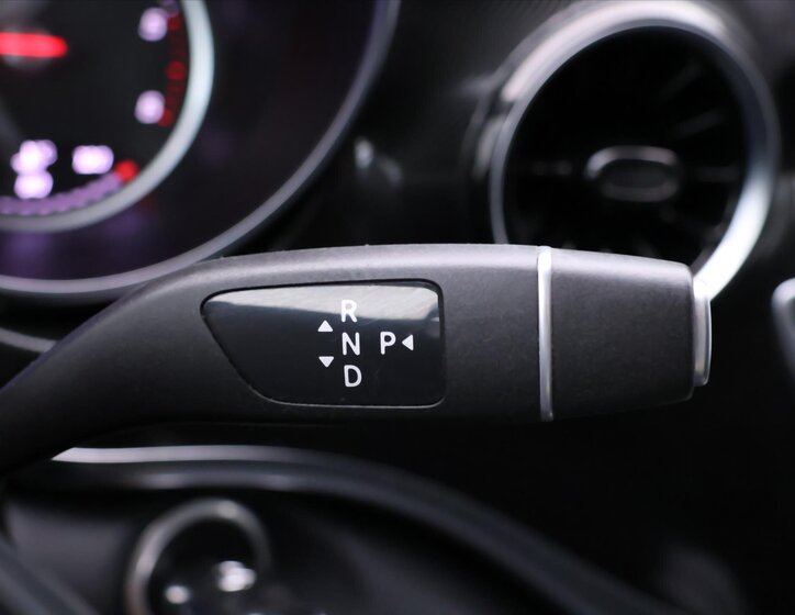 Mercedes-Benz Třídy V Kombi 2,0 l 140 kw