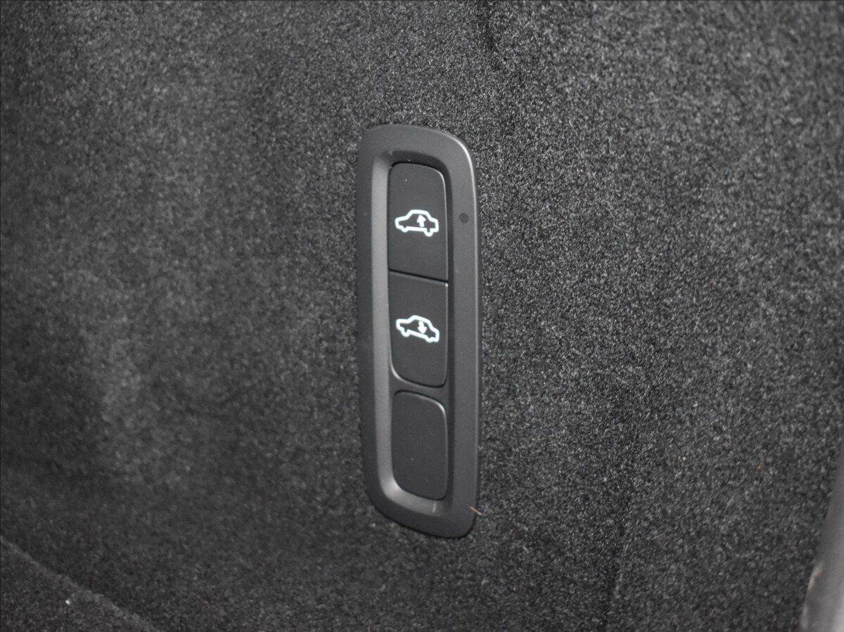 Volvo XC60 Kombi 2,0 l 186 kw