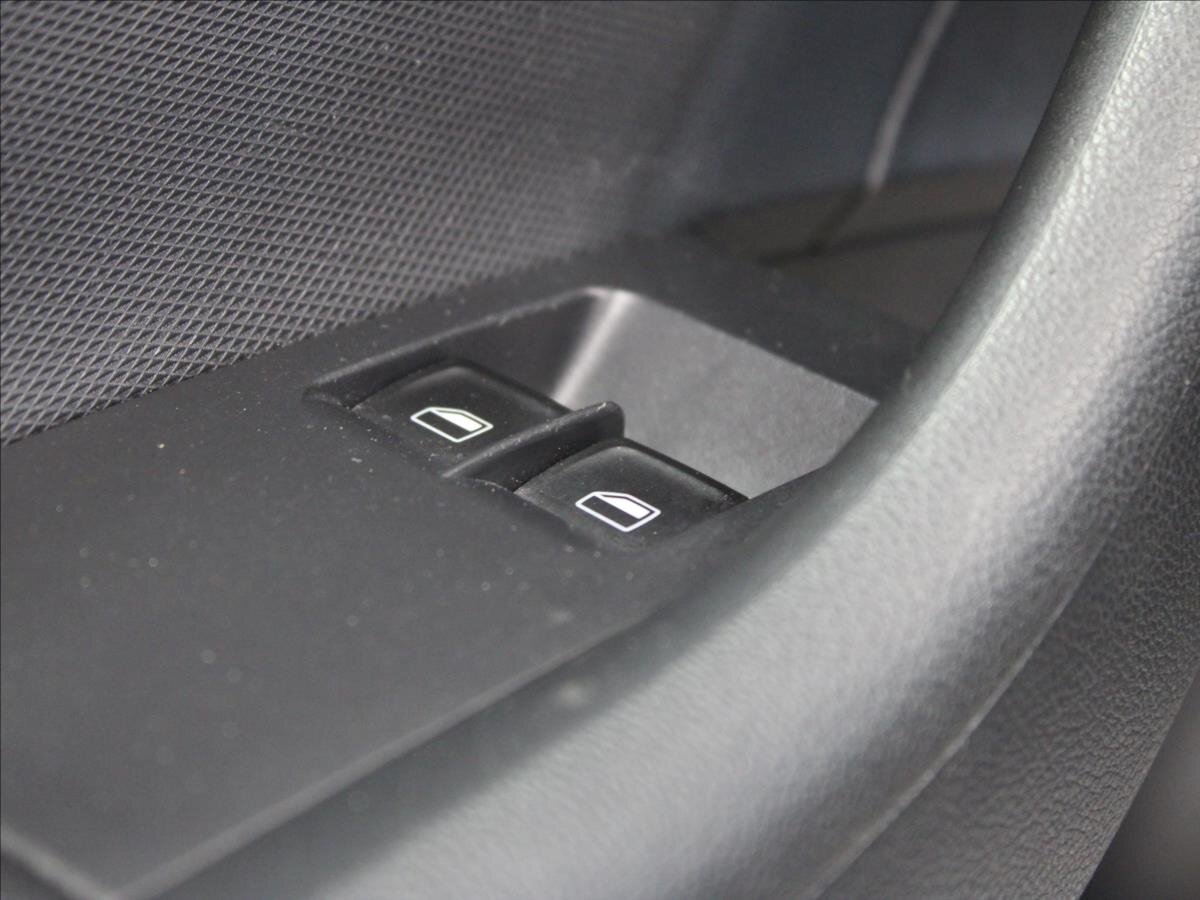 Škoda Rapid Sedan 1,2 l 77 kw