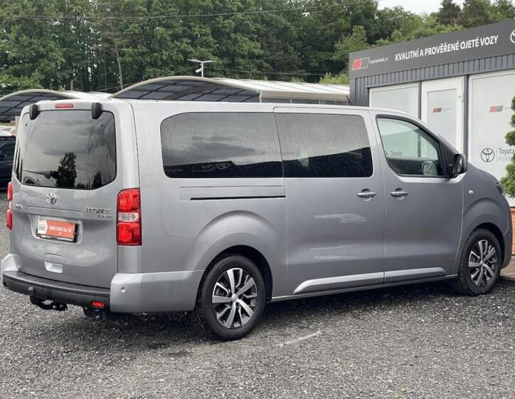 Toyota ProAce Verso 6