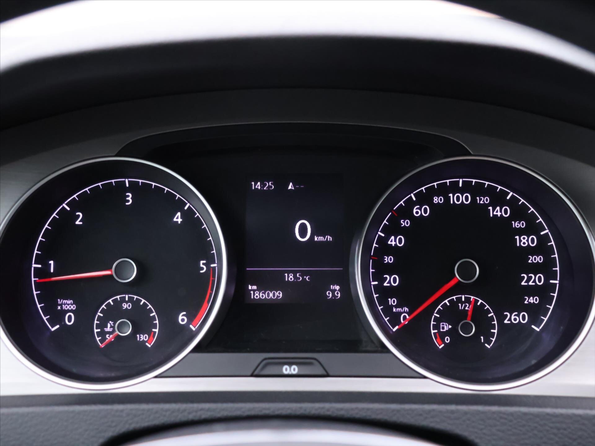 Volkswagen Golf Kombi 1,6 l 81 kw