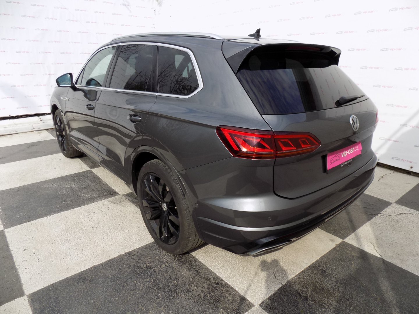 Volkswagen Touareg SUV / Terénní 3,0 l 210 kw