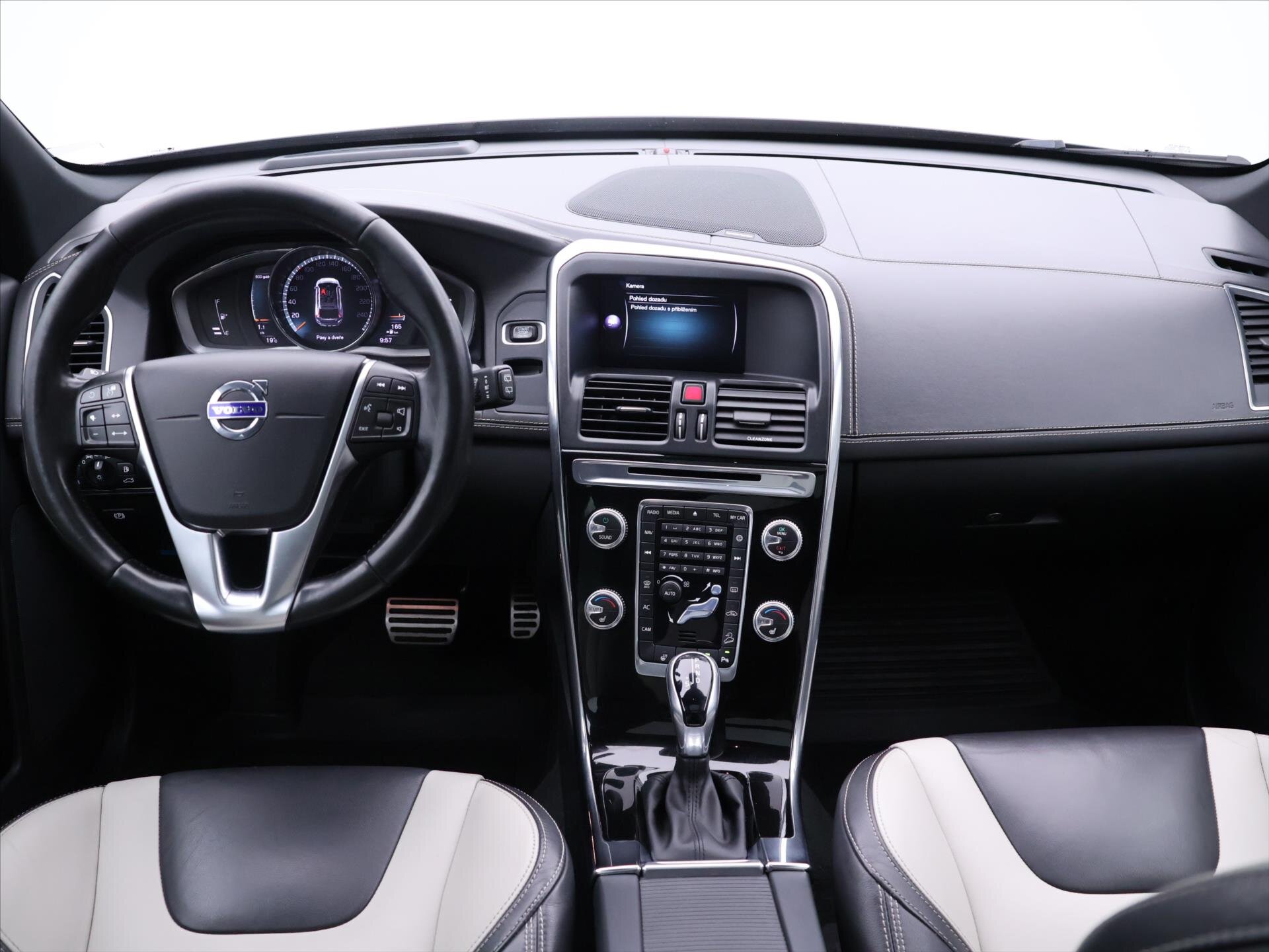 Volvo XC60 SUV 2,4 l 140 kw