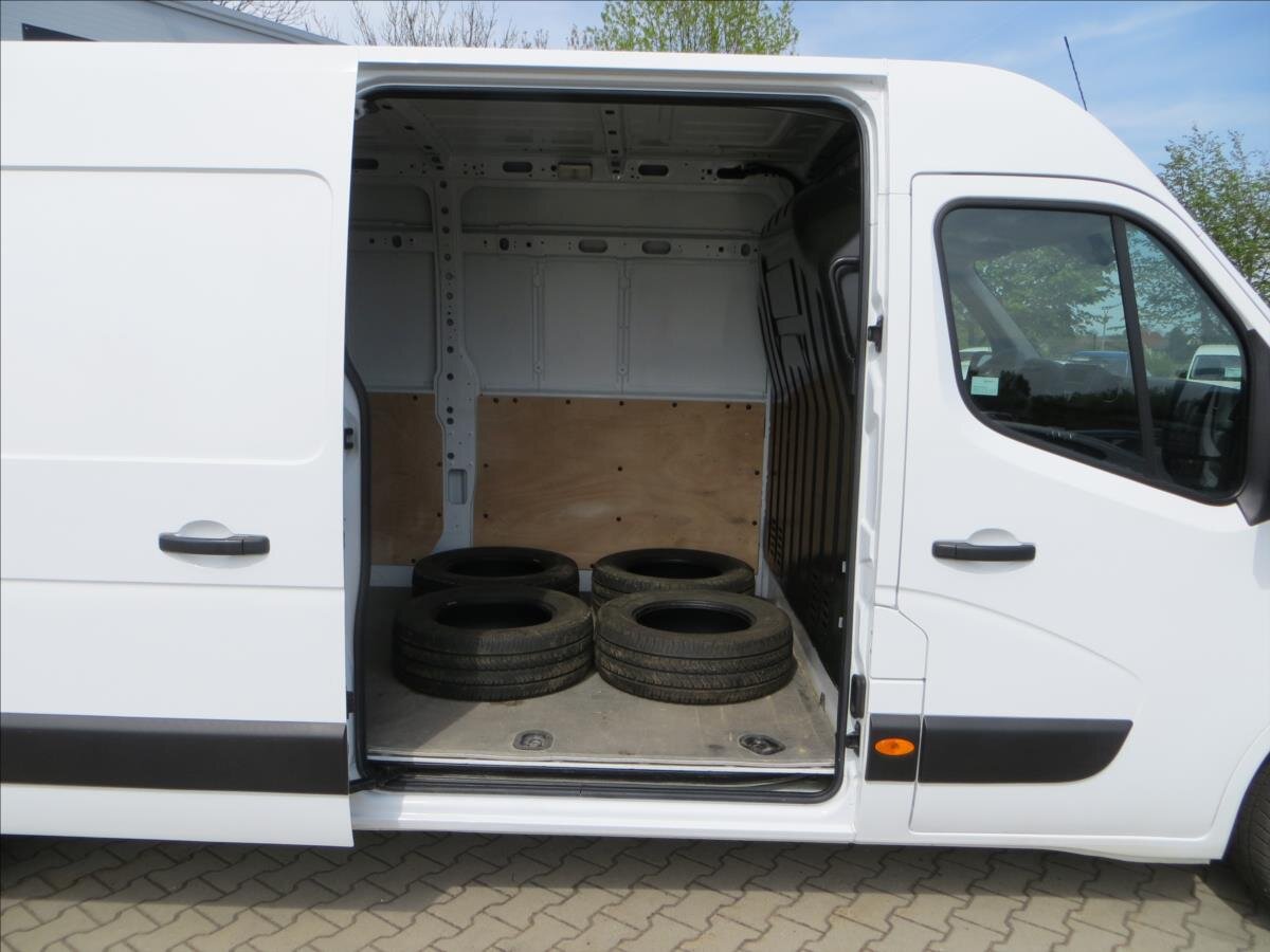 Renault Master Skříň 2,3 l 100 kw
