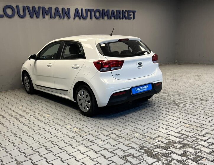KIA Rio Hatchback 1,2 l 61 kw