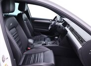 Volkswagen Passat Kombi 2,0 l 200 kw