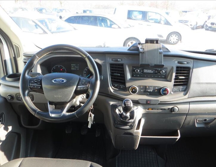 Ford Transit Sklápěč 2,0 l 125 kw