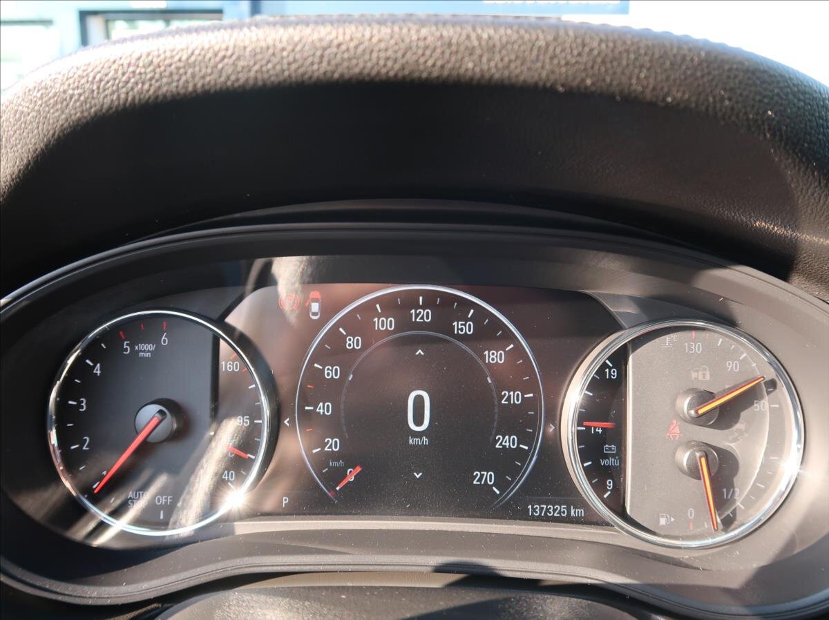 Opel Insignia Kombi 2,0 l 125 kw