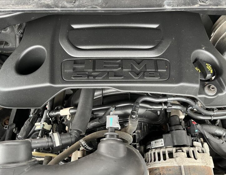 Dodge RAM 1500 Pick-up 5,7 l 291 kw