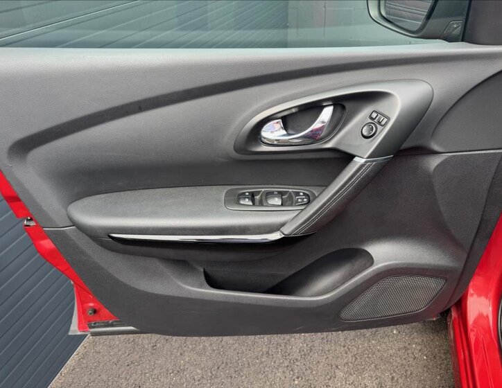 Renault Kadjar SUV / Terénní 1,2 l 96 kw