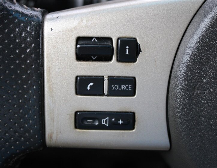 Nissan Pathfinder 16