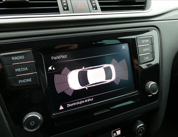 Škoda Rapid Sedan 999,0 81 kw