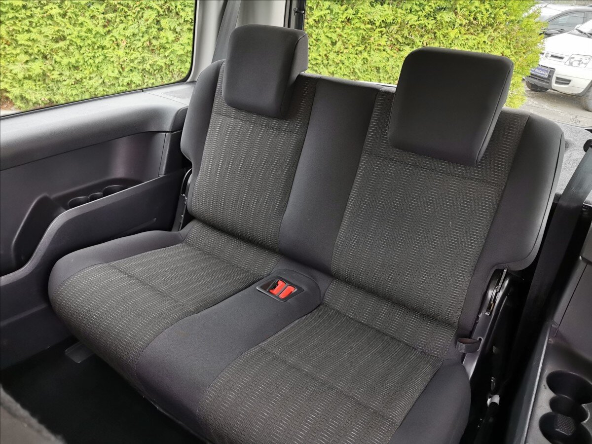 Volkswagen Caddy Kombi 2,0 l 90 kw