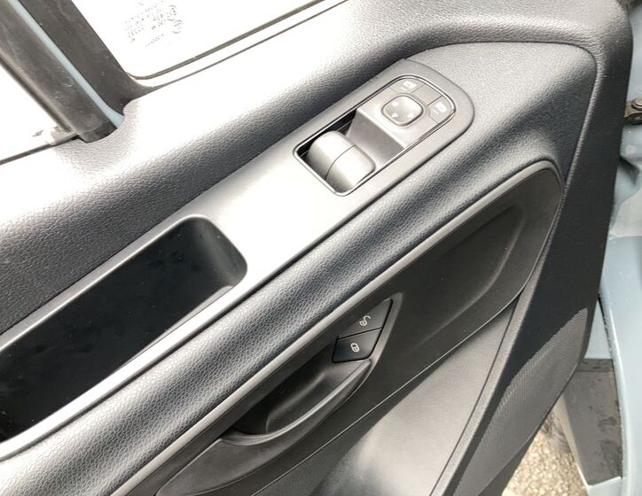 Mercedes-Benz Sprinter 23