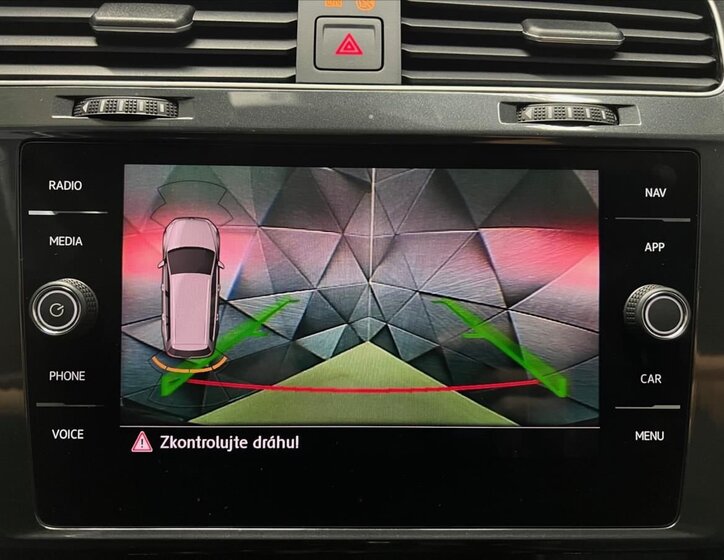 Volkswagen Golf Kombi 2,0 l 135 kw