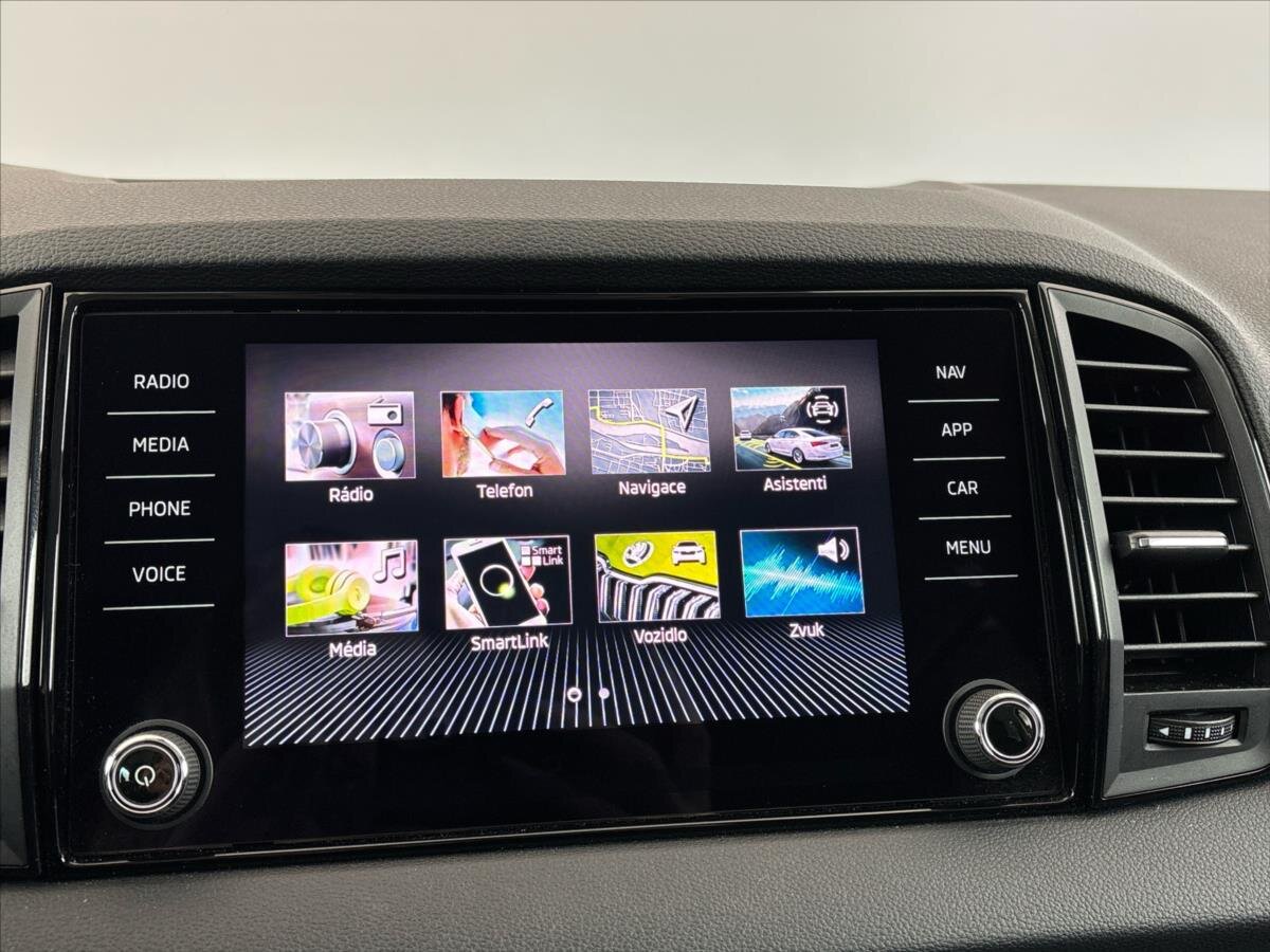 Škoda Karoq SUV / Terénní 1,5 l 110 kw