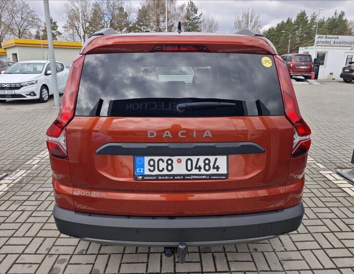 Dacia Jogger Kombi 999,0 67 kw