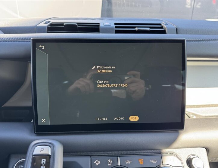 Land Rover Defender SUV / Terénní 3,0 l 294 kw