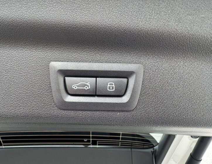 BMW X1 SUV 2,0 l 110 kw