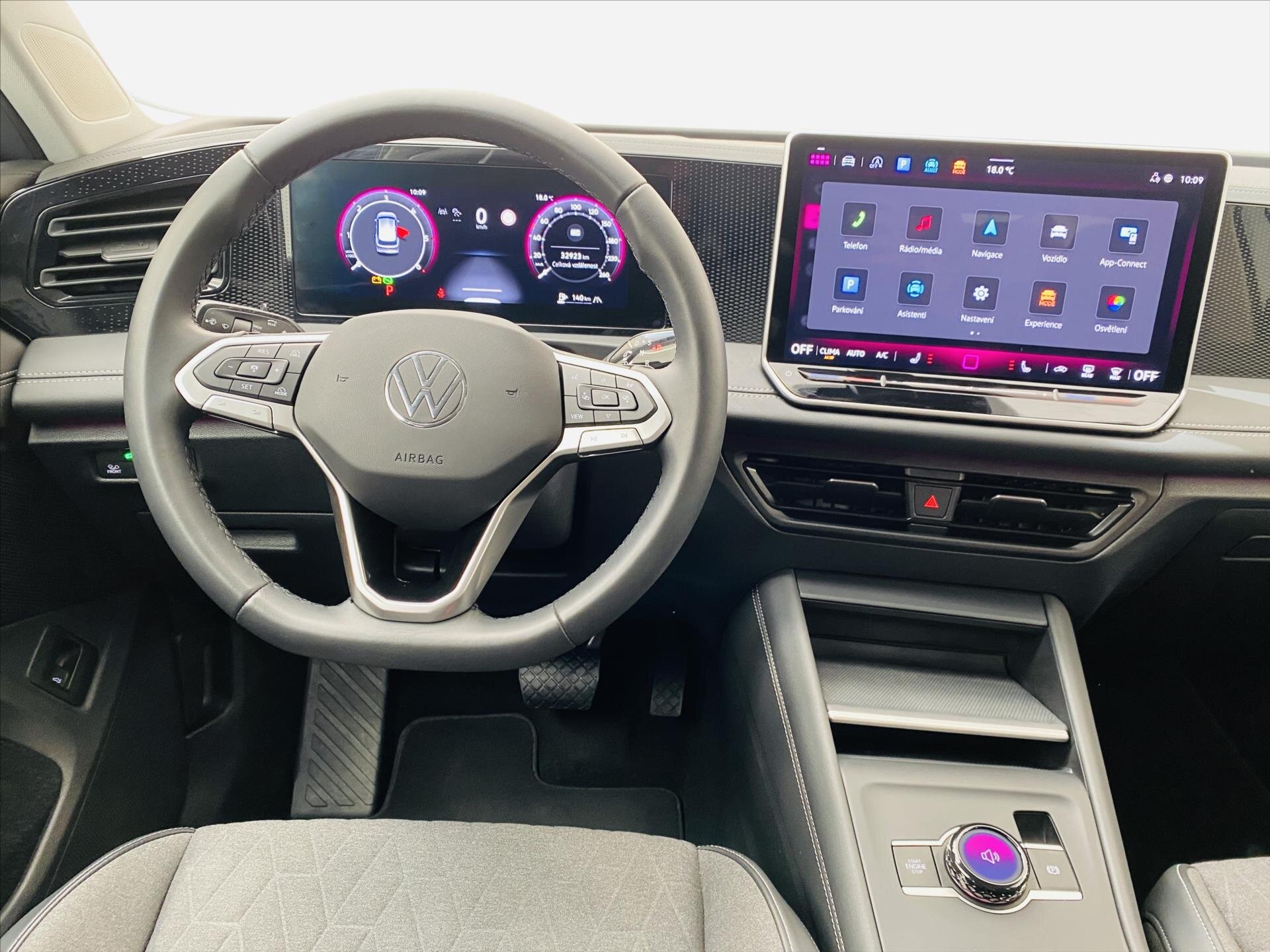 Volkswagen Tiguan SUV / Terénní 2,0 l 110 kw