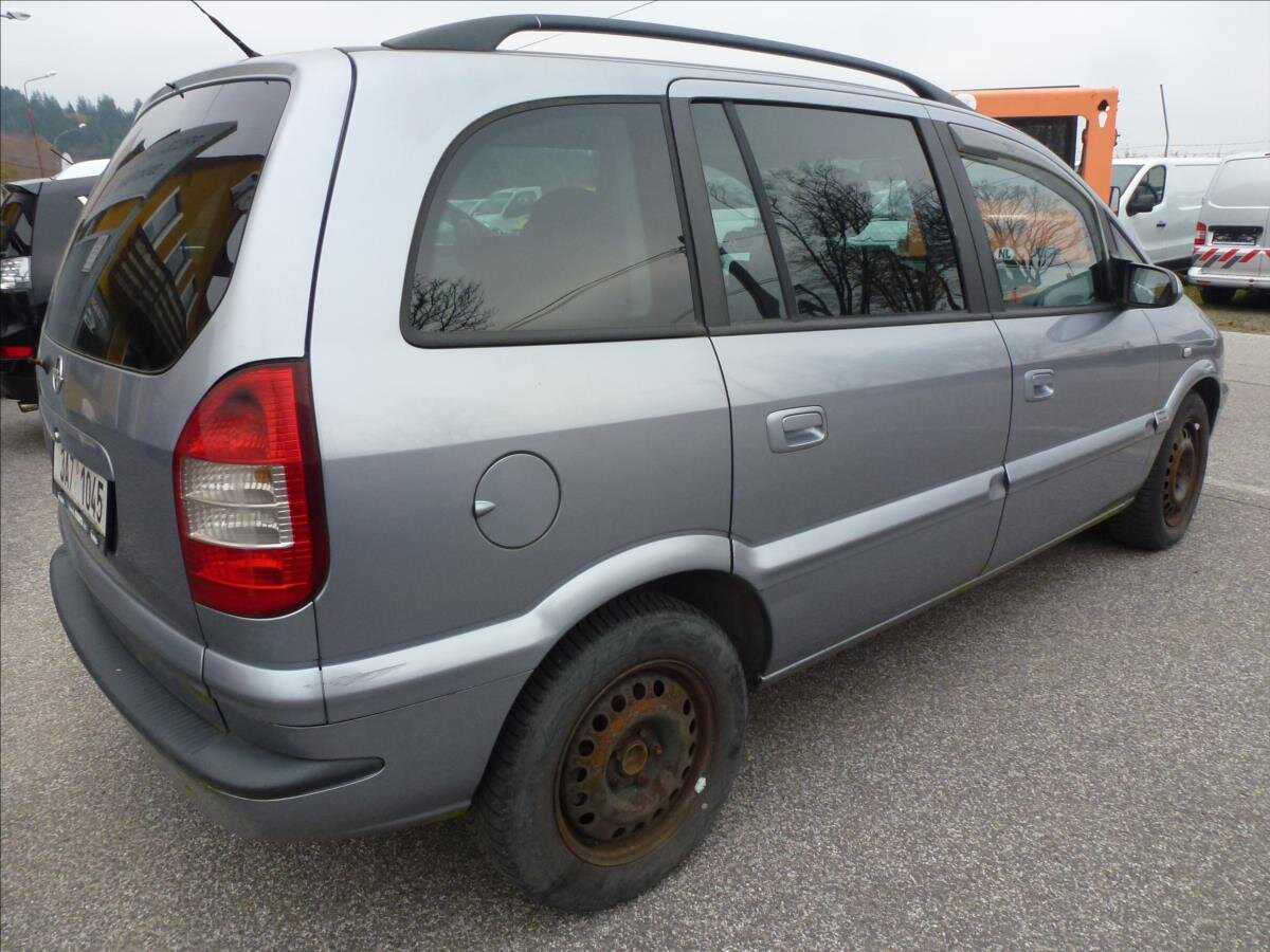 Opel Zafira Kombi 2,2 l 92 kw