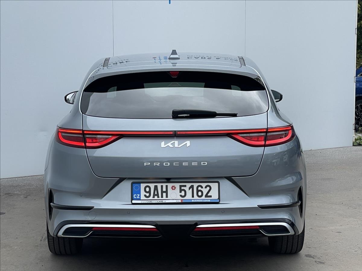 KIA ProCeed