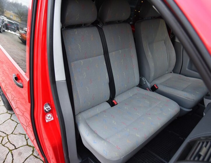 Volkswagen Transporter 19