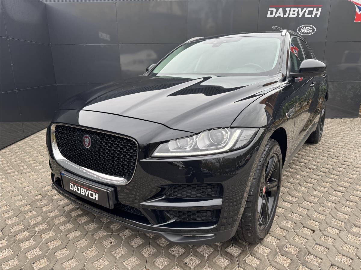 Jaguar F-Pace SUV / Terénní 3,0 l 221 kw
