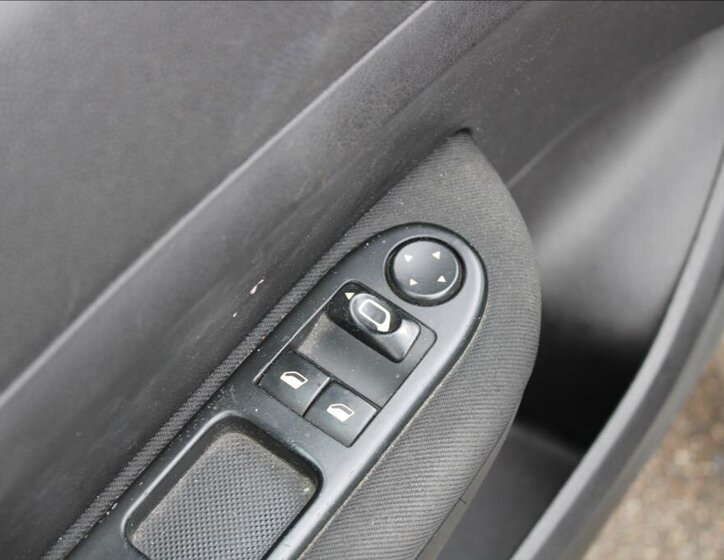 Peugeot 307 Hatchback 1,6 l 66 kw