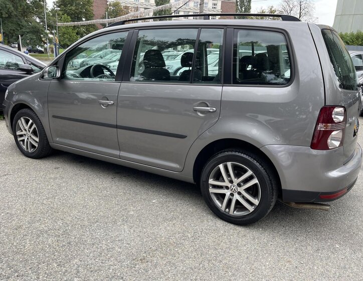 Volkswagen Touran MPV 2,0 l 80 kw