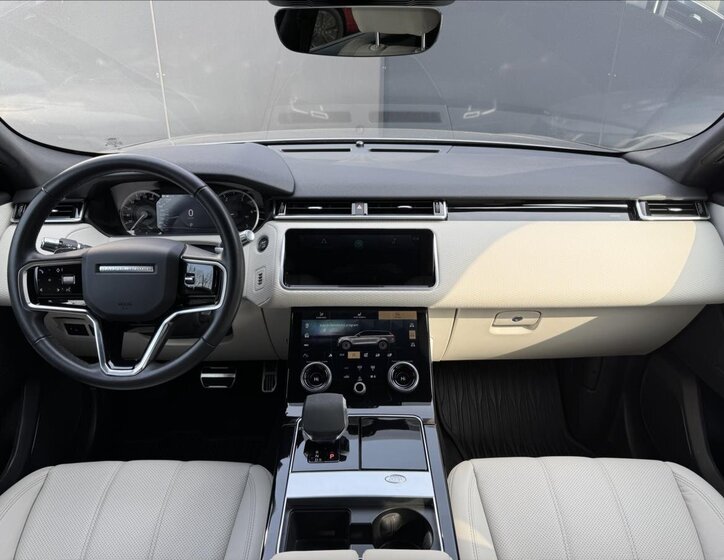 Land Rover Range Rover Velar SUV / Terénní 3,0 l 221 kw
