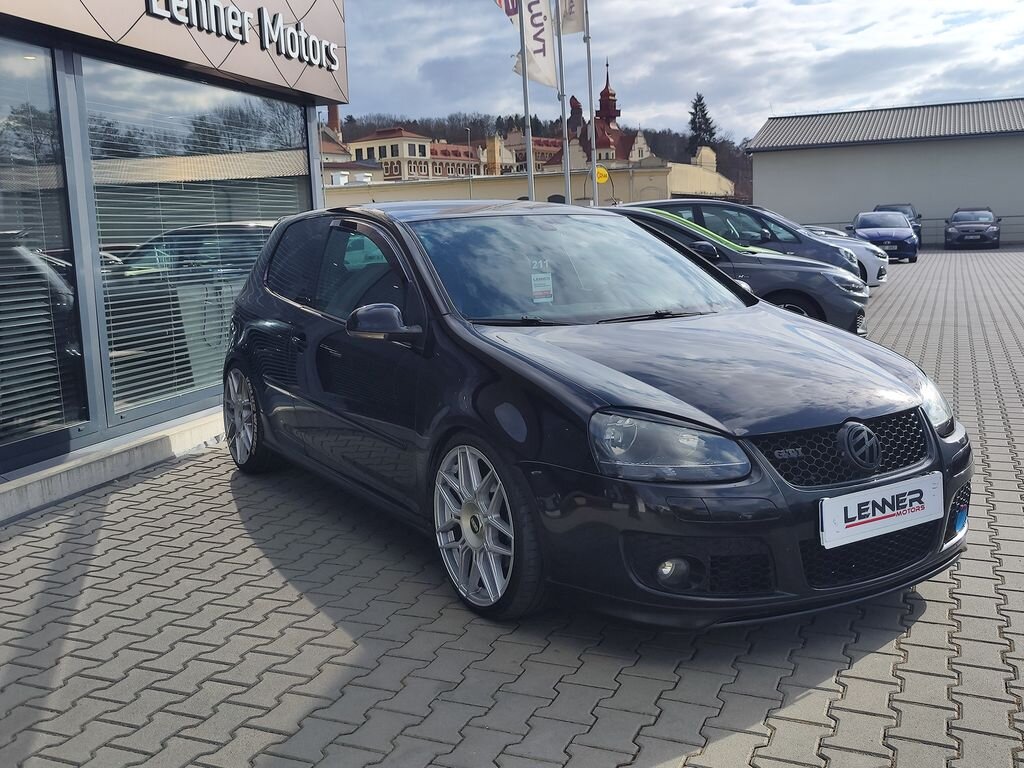 Volkswagen Golf Hatchback 2,0 l 147 kw