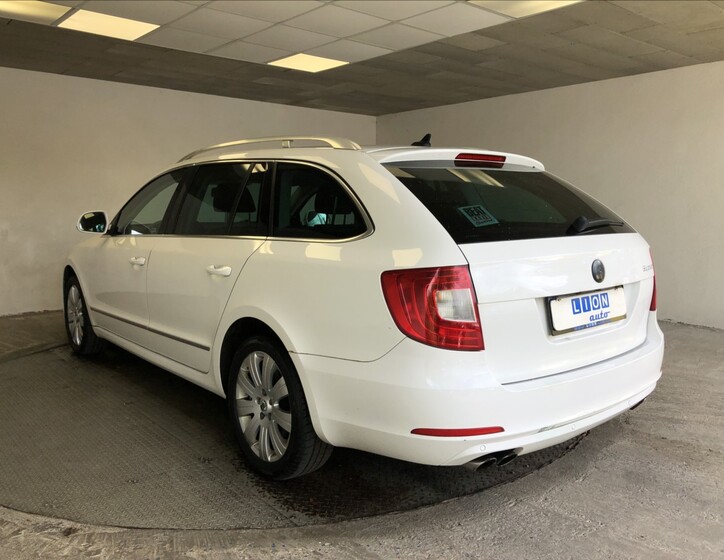 Škoda Superb 5