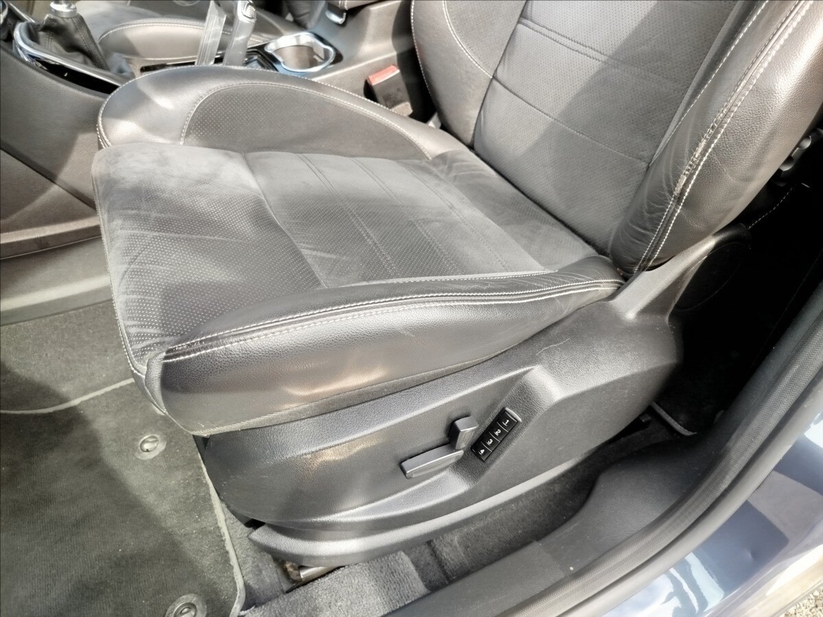 Ford S-MAX MPV 2,0 l 120 kw