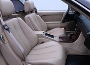Mercedes-Benz SL 22