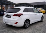 Hyundai i30 Kombi 1,6 l 99 kw