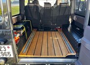 Land Rover Defender SUV / Terénní 2,2 l 90 kw