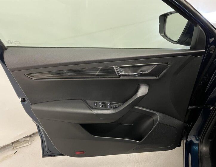 Škoda Karoq SUV / Terénní 1,5 l 110 kw