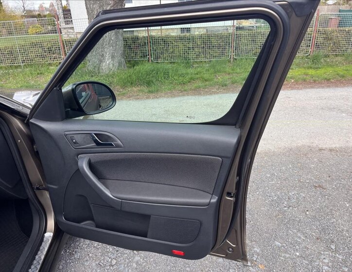 Škoda Yeti SUV / Terénní 1,2 l 77 kw