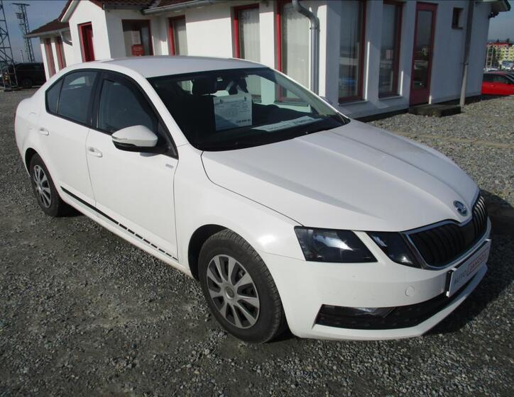 Škoda Octavia 1