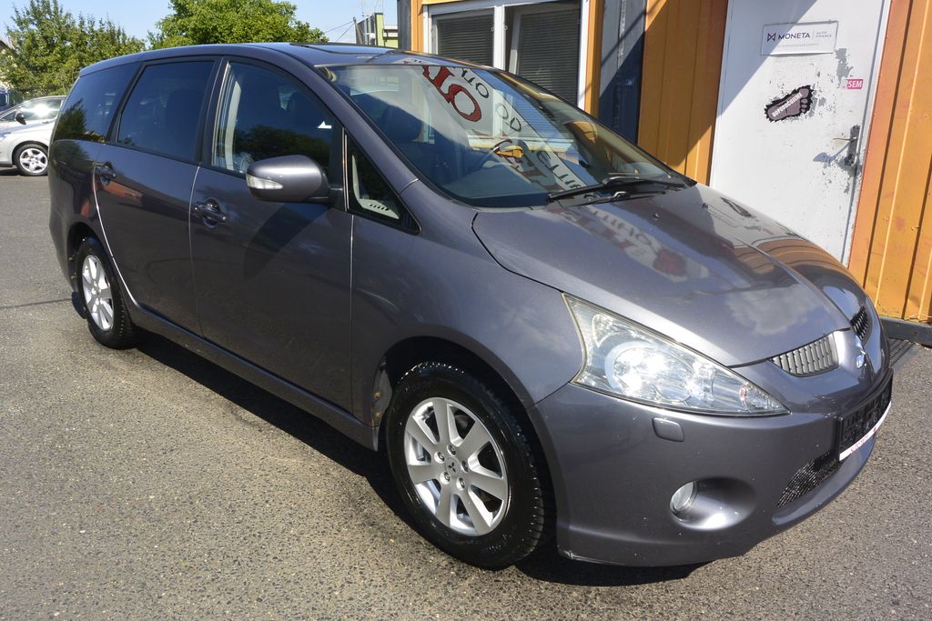 Mitsubishi Grandis