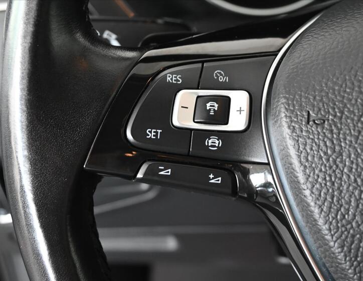 Volkswagen Tiguan Allspace 17