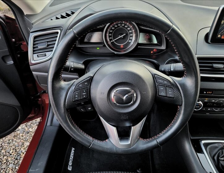 Mazda 3 Sedan / Limuzína 2,0 l 88 kw