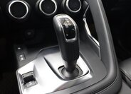 Jaguar E-Pace 27
