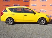 KIA Ceed 8