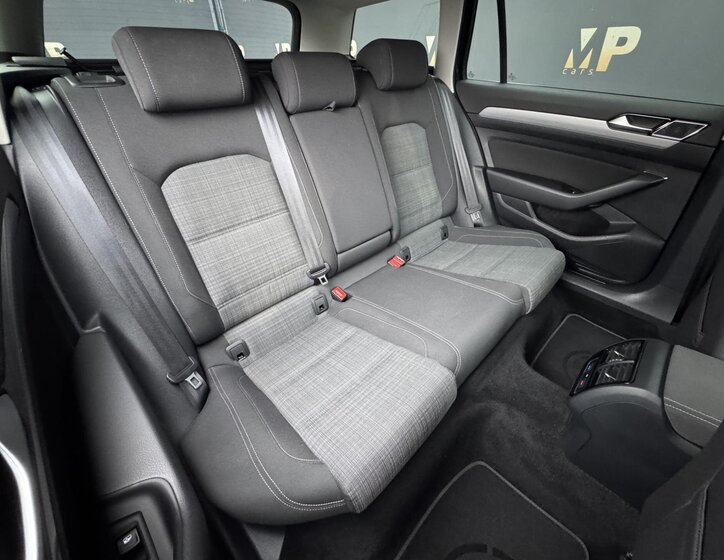 Volkswagen Passat Kombi 2,0 l 140 kw