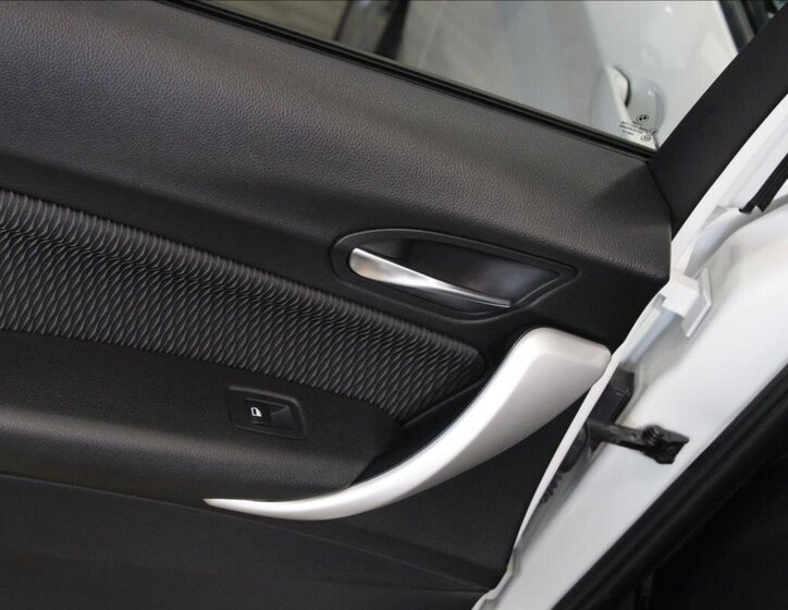 BMW Řada 1 Hatchback 2,0 l 105 kw