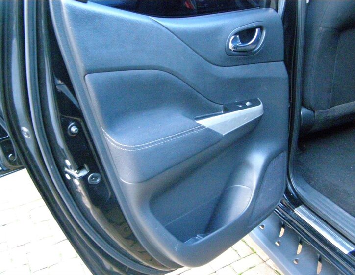 Nissan Navara Pick-up 2,3 l 140 kw