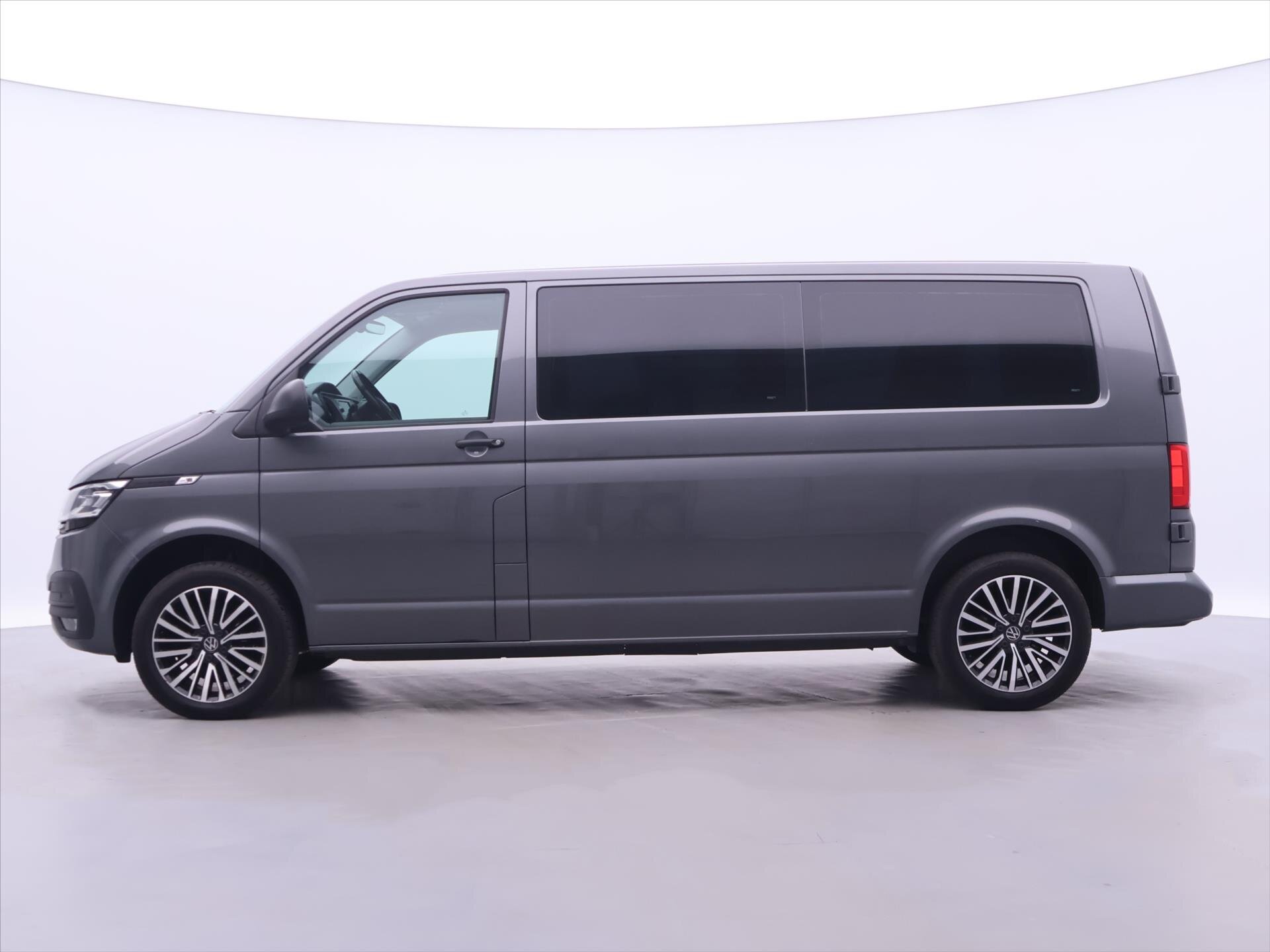 Volkswagen Transporter Kombi 2,0 l 110 kw