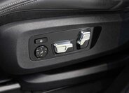 BMW X5 SUV / Terénní 4,4 l 390 kw